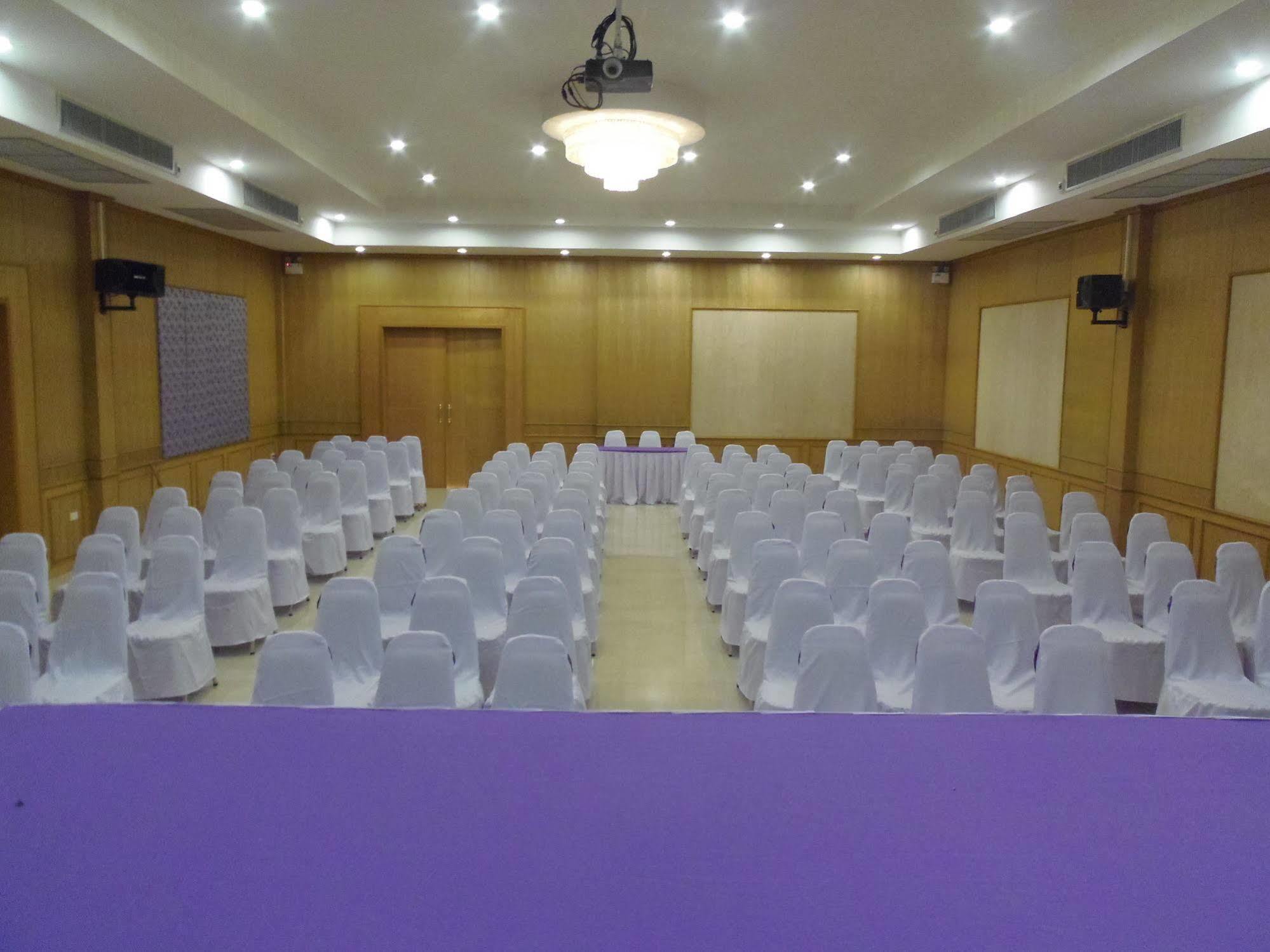 קון קאן Family Hotel מראה חיצוני תמונה
